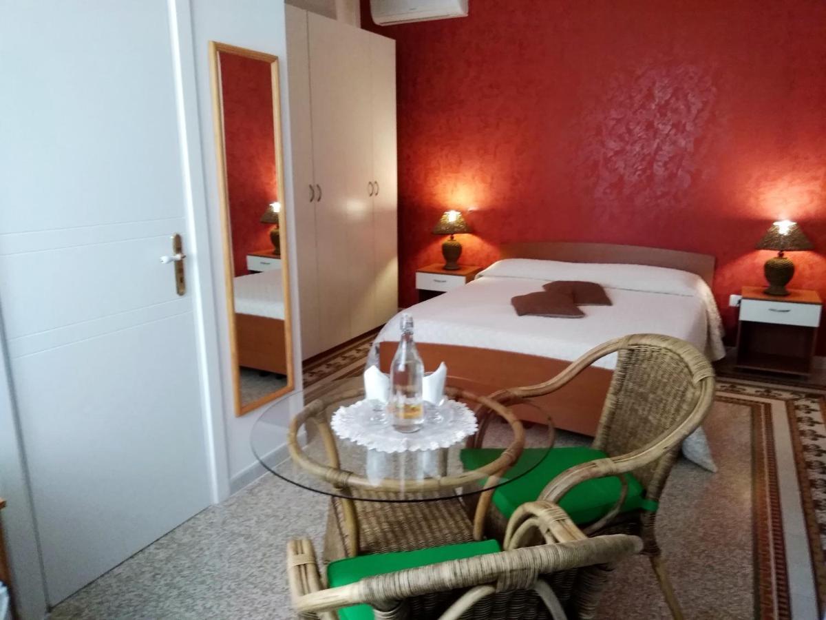 B&B Vico Vacanze Vico Del Gargano Dış mekan fotoğraf